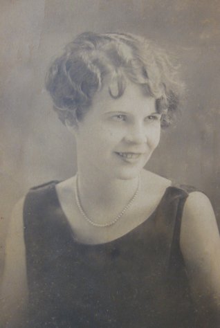 Marion Ursula Coates